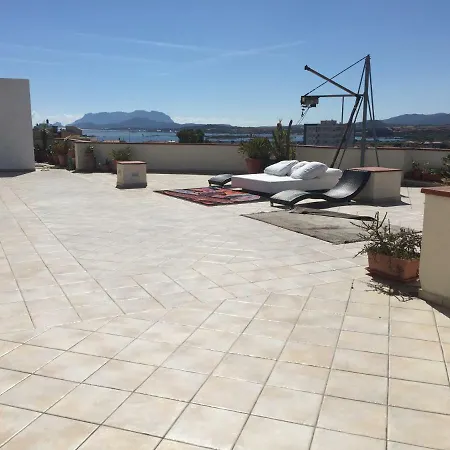 La Casa Di Gioconda Gæstehus Olbia
